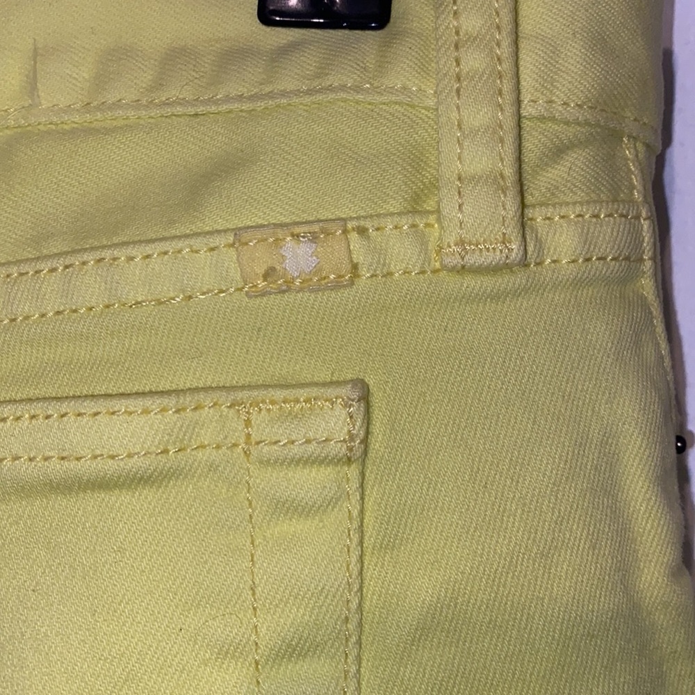 Lucky Brand Riley lemon yellow short shorts distressed hemline - Picture 4 of 8